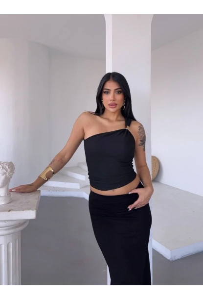 Ottoman Omuz Detay Siyah Bluz