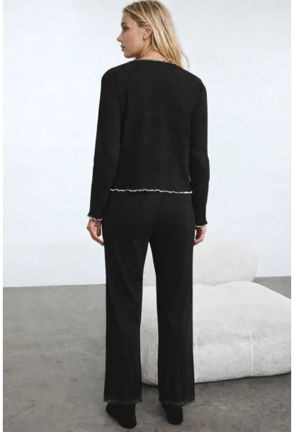 Pamuklu Dantel ve Fiyonk Detaylı Fitilli Örme Pijama Takımı