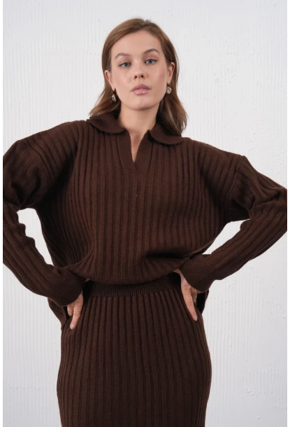 Polo Yaka Yarım Pat Örgü Detay Kazak Etek İkili Triko Takım