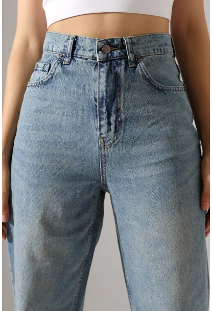 Rahat Kalıp Yüksek Bel Düz Paça Kot Pantolon