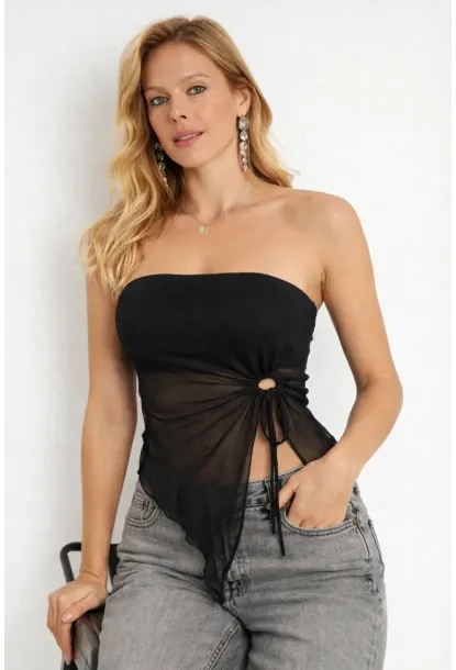 Siyah Straplez Tül Detaylı Büzgülü Crop Bluz