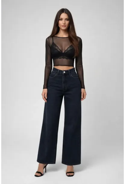 Siyah Transparan Tül Crop Bluz – Şık & Feminen Tasarım