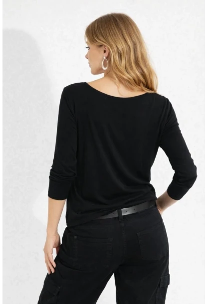 U Yaka Viskon Uzun Kollu Siyah Bluz