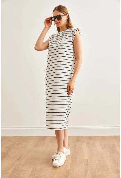 Vatkalı Çizgili Midi Elbise Beyaz