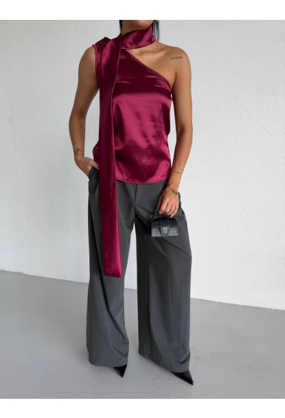 Yaka Detay Saten Bluz Bordo