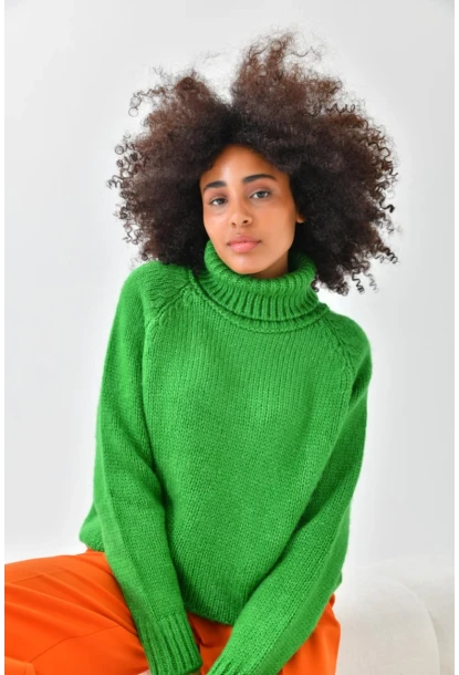 Yeşil Balıkçı Yaka Oversize Triko Kazak