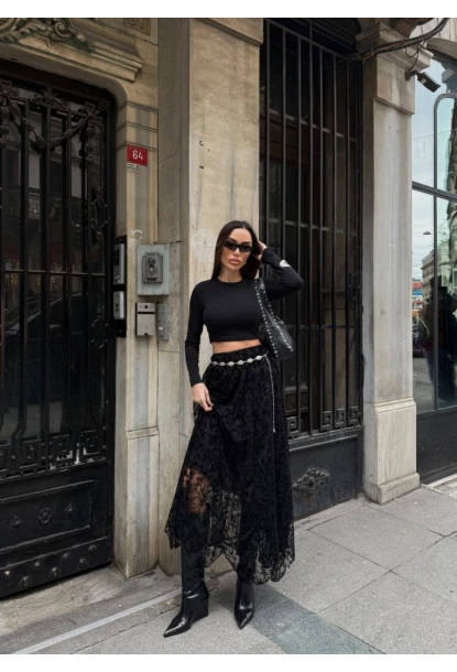 Yüksek Bel Dantel Detaylı Maxi Boy Etek