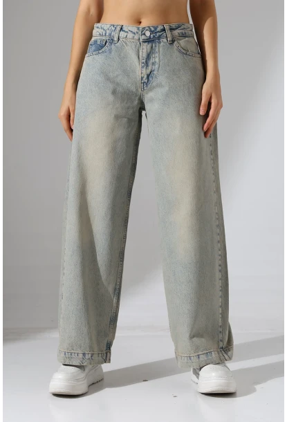 Yüksek Bel Geniş Paça Açık Mavi Yıkamalı Jean Pantolon