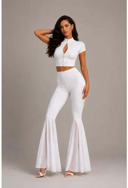 Beyaz Crop Top & İspanyol Paça Pantolon Kadın 2li TakımTakım Beyaz