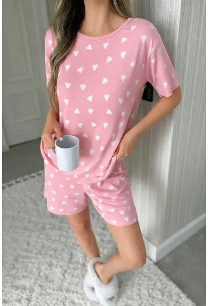 Kadın Kısa Kollu Şortlu Pijama Takımı Kalp Baskılı