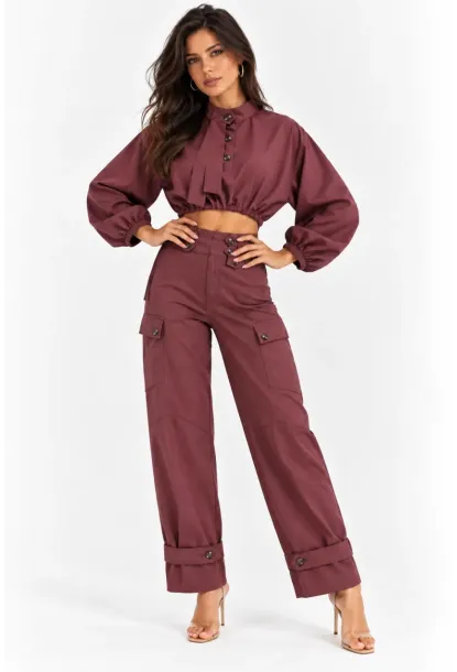 Modern Dokunuşlu Crop Bluz & Kargo Pantolon İkili Takım