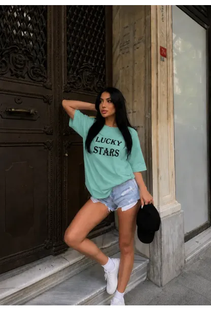 Yeşil Lucky Stars Baskılı Oversize Kadın T-Shirt