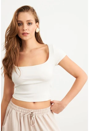 Kadın Ekru Kontrast Dikişli Bluz RX451