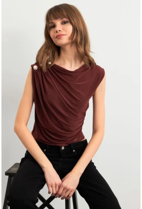 Kadın Kahve Düğme Detaylı Büzgülü Bluz LPP1205-1