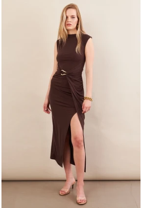 Kadın Kahverengi Eteği Kruvaze Tokalı Midi elbise KED7340