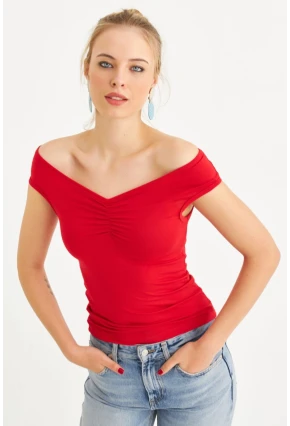 Kadın Kırmızı Büzgülü Bluz EY3083