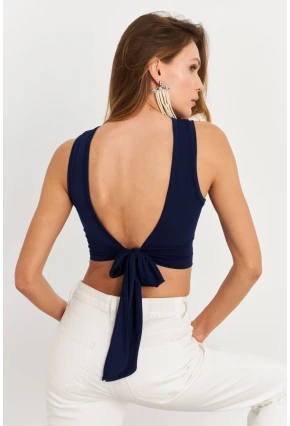 Kadın Lacivert Sırt Bağlamalı Crop Bluz EY2733