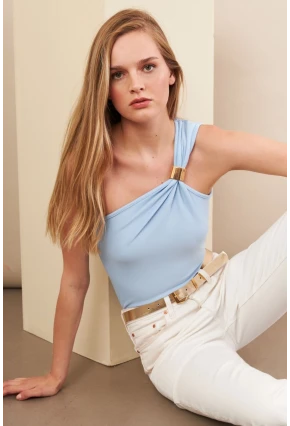 Kadın Mavi Asimetrik Aksesuarlı Bluz FRY2311