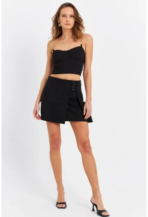 Kadın Siyah Aksesuarlı Mini Etek SE10