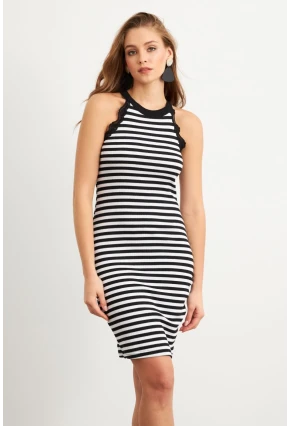 Kadın Siyah Dantel Detaylı Çizgili Midi Elbise MK36