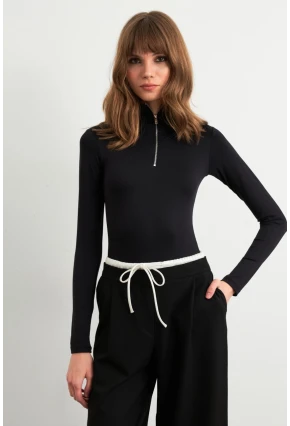 Kadın Siyah Fermuarlı Basic Body CY353