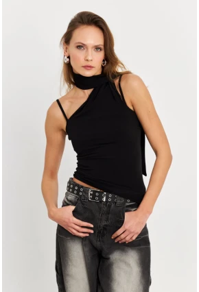 Kadın Siyah Fularlı Asimetrik Bluz HOR0079