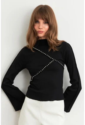 Kadın Siyah İnci Detaylı Kaşkorse Bluz ALB3701