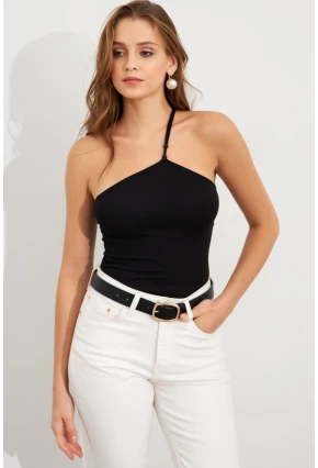 Kadın Siyah İp Askılı Çıtçıtlı Body ZH014