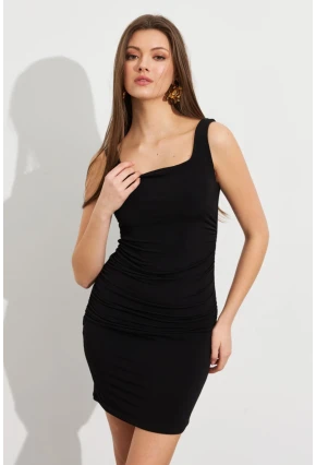 Kadın Siyah Kare Yaka Büzgülü Mini Elbise FRY2308