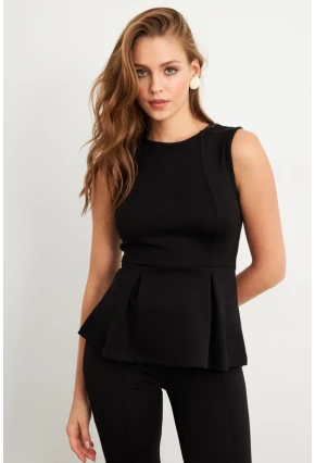 Kadın Siyah Kolsuz Peplum Bluz FLU7257