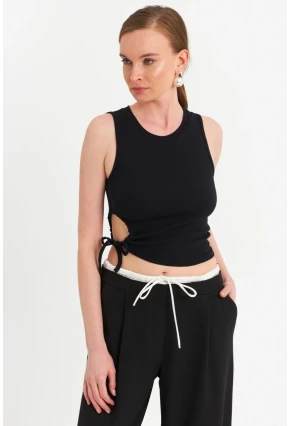 Kadın Siyah Yanı Büzülebilir Basic Bluz RSP329