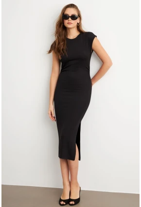 Kadın Siyah Yanları Büzgülü Midi Elbise MK35