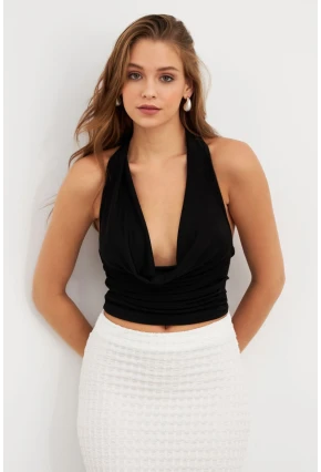 Kadın Siyah Zincir Aksesuarlı Degaje Yaka Bluz MTK13443
