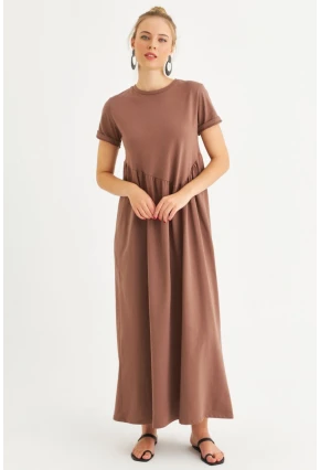 Kadın Sütlü Kahve Asimetrik Dikişli Maxi Elbise MDMR440
