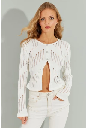 Kadın Beyaz Ajurlu Kısa Hırka SF2511