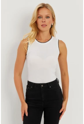 Kadın Beyaz Biyeli Kaşkorse Bluz AYD318