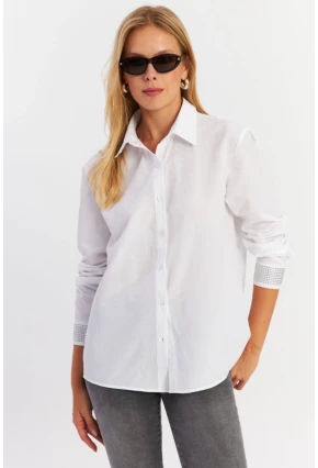 Kadın Beyaz Manşeti Taşlı Gömlek MZER415
