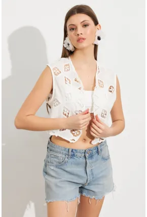 Kadın Beyaz Nakışlı Crop Yelek ZH110