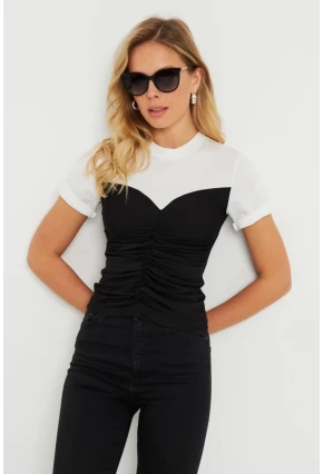 Kadın Büzgülü T-Shirt Bluz Siyah-Beyaz KS117