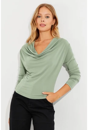Kadın Çağla Yeşili Degaje Yaka Bluz LPP1234