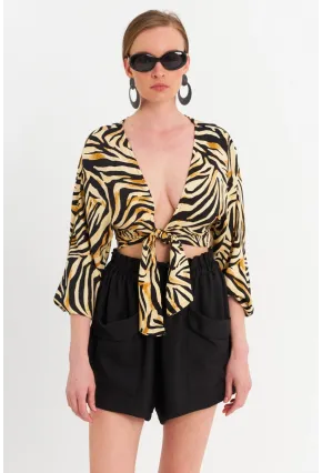 Kadın Camel-Siyah Önü Bağlamalı Crop Bluz TPG03