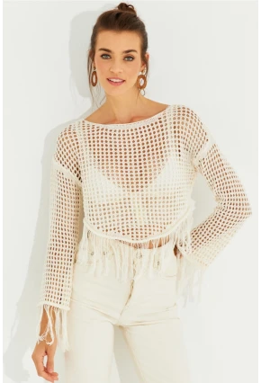 Kadın Ekru Ajurlu Püsküllü Triko Bluz KZ2462