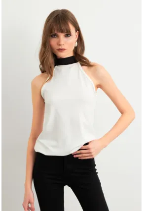 Kadın Ekru Fiyonklu Pencereli Kolsuz Bluz EY3042