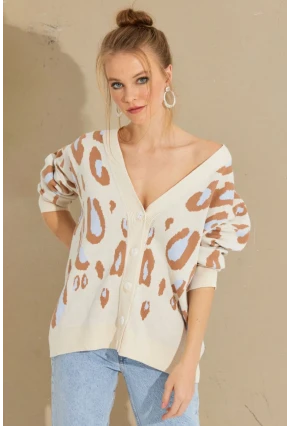 Kadın Ekru-Kahve Desenli Düğmeli Hırka KZ2495