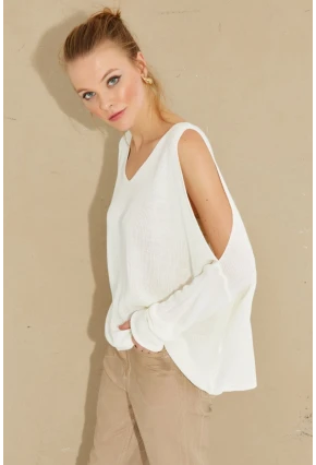 Kadın Ekru Kolu Yırtmaçlı Triko Bluz SMT221