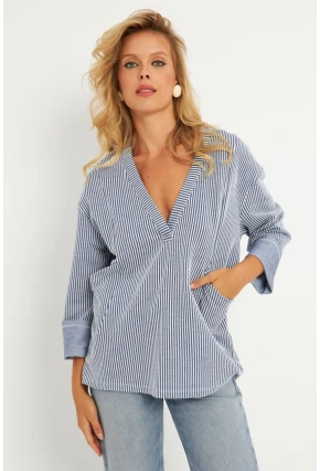 Kadın Ekru-Lacivert Çizgili Cepli Sweatshirt TF01