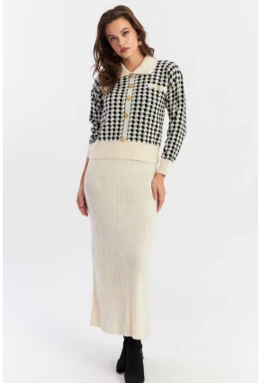 Kadın Ekru-Siyah Kazayağı Desenli Triko Takım NUV36