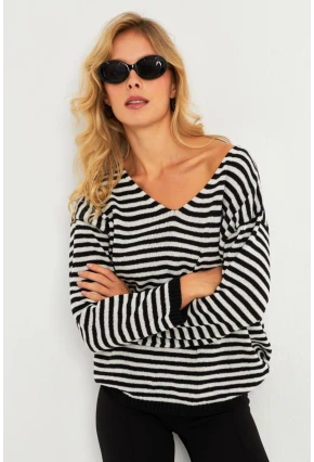 Kadın Ekru-Siyah V Yaka Triko Salaş Bluz YV283