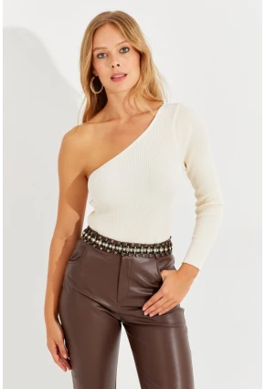 Kadın Ekru Tek Omuz Triko Bluz YV204