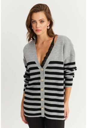 Kadın Gri-Sıyah Çizgili Triko Hırka CNG3
